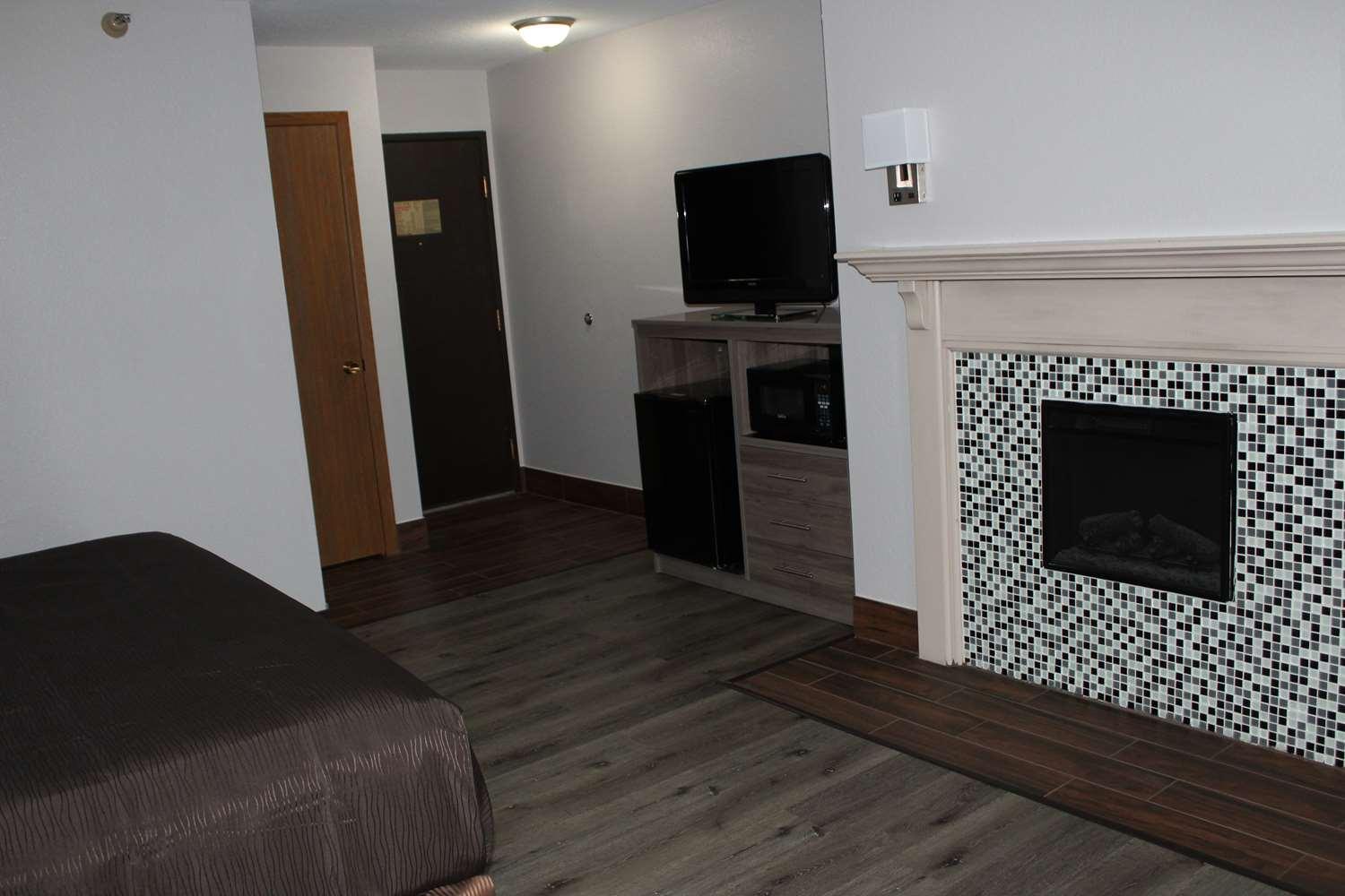 Ramada By Wyndham Cedar Rapids South Ξενοδοχείο Εξωτερικό φωτογραφία