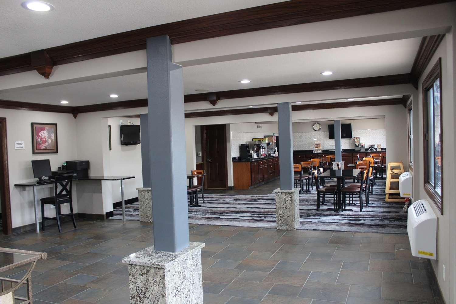 Ramada By Wyndham Cedar Rapids South Ξενοδοχείο Εξωτερικό φωτογραφία