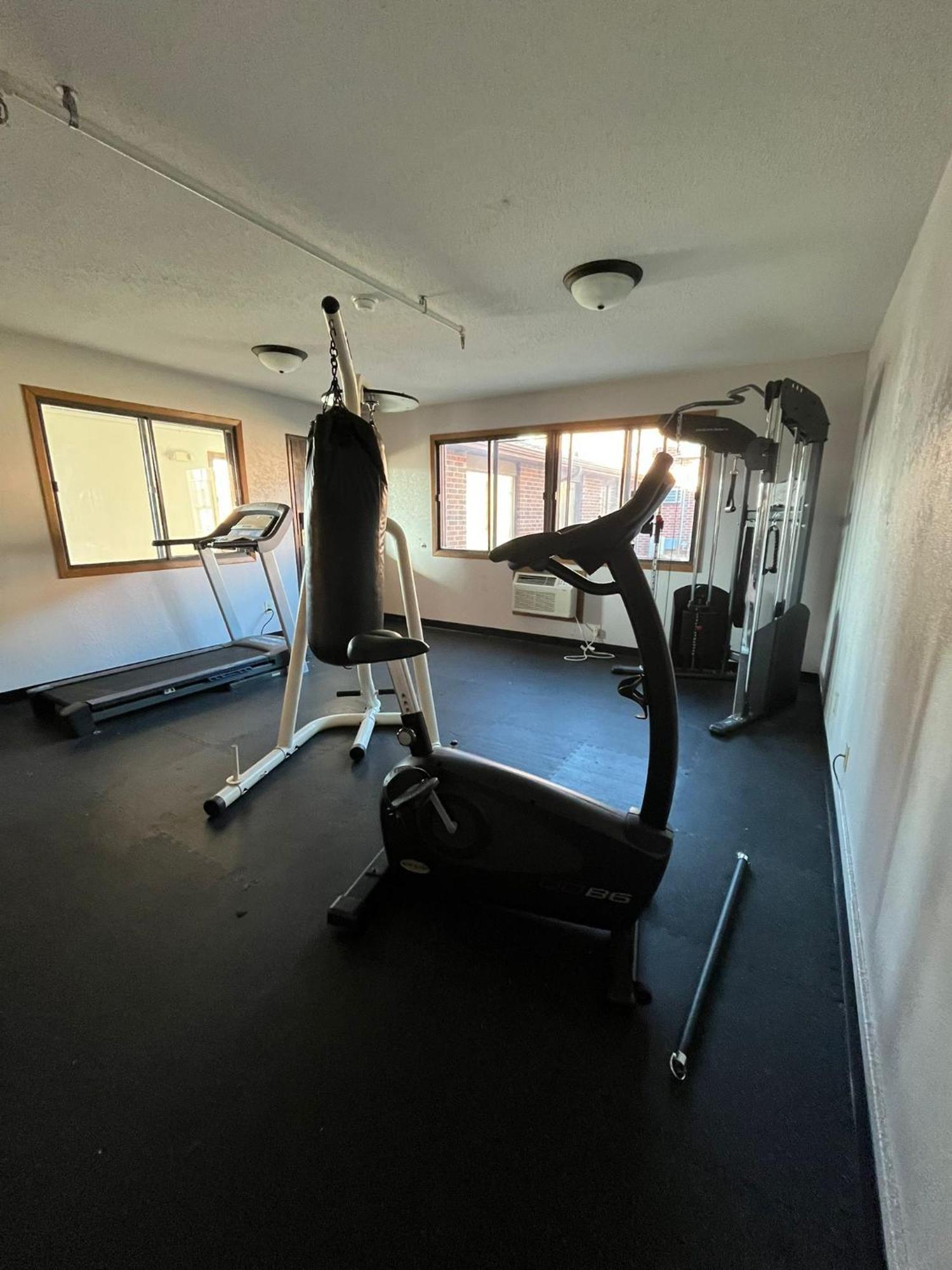 Ramada By Wyndham Cedar Rapids South Ξενοδοχείο Εξωτερικό φωτογραφία